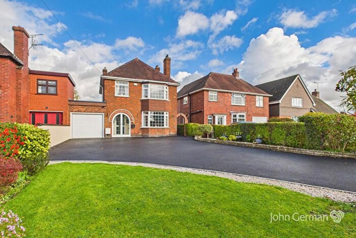 3 Bedroom Detached House For Sale In Derby Road, Ashbourne, DE6