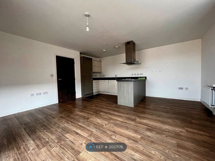 2 Bedroom Flat To Rent In Dunn Side, Chelmsford, CM1