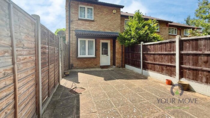 1 Bedroom House To Rent In Haldane Road, London, SE28