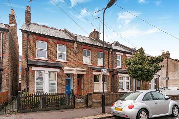 3 Bedroom Terraced House For Sale In Endsleigh Road, West Ealing, W13