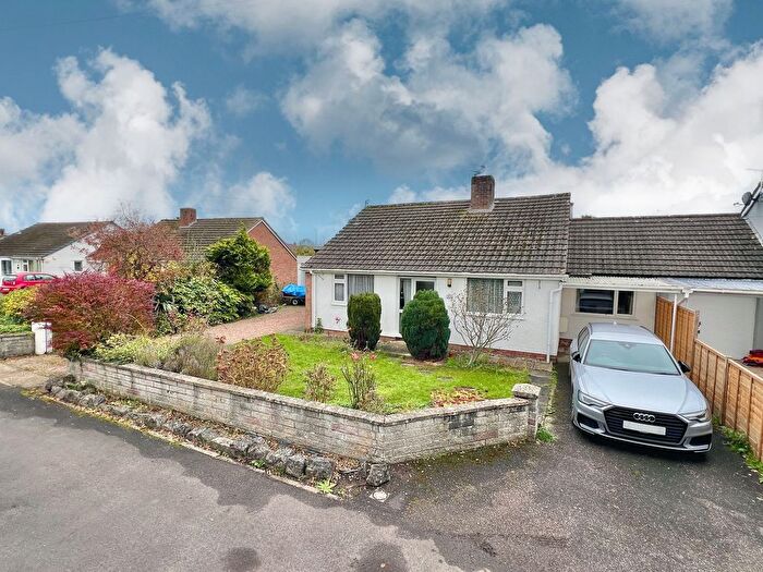 4 Bedroom Detached Bungalow For Sale In The Grove, Henlade - No Onward Chain!, TA3