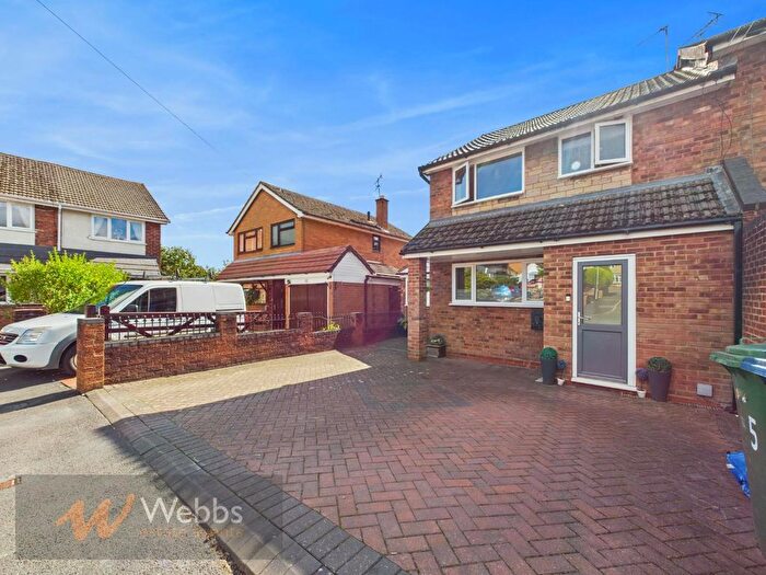 4 Bedroom Semi-Detached House For Sale In Braemar Gardens, Hednesford, Cannock, WS12
