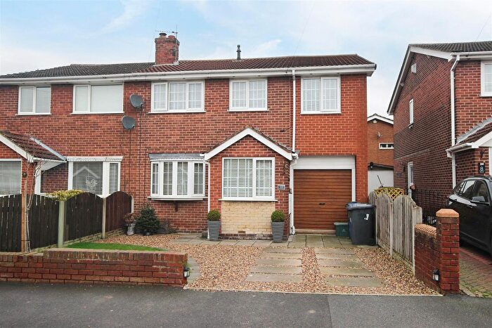 3 Bedroom Semi-Detached House For Sale In Belvoir Avenue, Barnburgh, Doncaster, DN5