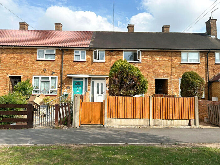 2 Bedroom Terraced House For Sale In Penzance Gardens, Romford, RM3