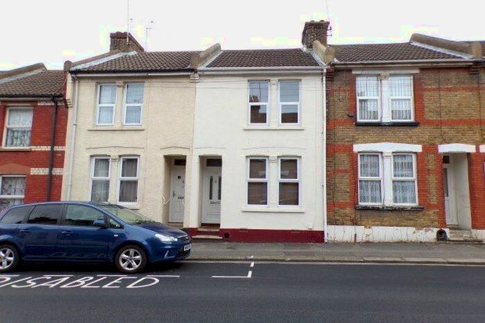 3 Bedroom Property To Rent In Catherine Street, Rochester ME1