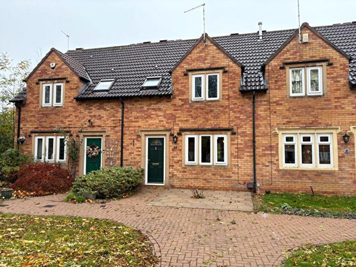 3 Bedroom Town House For Sale In Devitt Way, Broughton Astley, Leicester, LE9