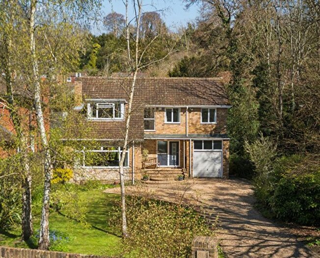 4 Bedroom Detached House For Sale In Marlow Bottom, Marlow, SL7