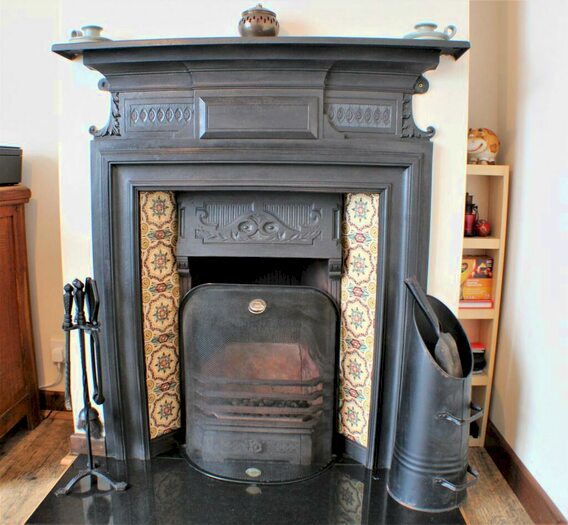 3 Bedroom Terraced House For Sale In New Road, Port Isaac, Cornwall, PL29