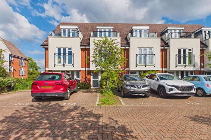 3 Bedroom House For Sale In Horsley Road, Maidenhead, Berkshire, SL6