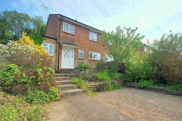 3 Bedroom Semi-Detached House To Rent In Rucklers Lane, Kings Langley, WD4