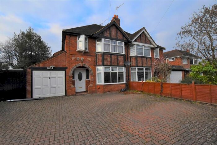 3 Bedroom Semi-Detached House To Rent In Church Road, Earley, Reading RG6