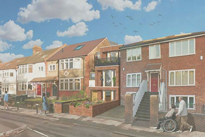 3 Bedroom Property For Sale In Albert Road, London, N22