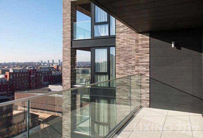 2 Bedroom Flat To Rent In Camley Street, King's Cross, N1C