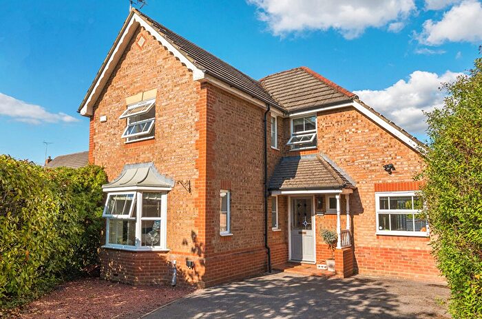4 Bedroom Detached House For Sale In Wilstrode Avenue, Binfield, Bracknell, RG42