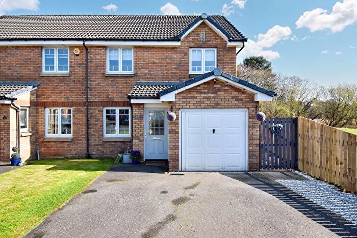 3 Bedroom Semi-Detached House For Sale In Roman Road, Bonnybridge, FK4