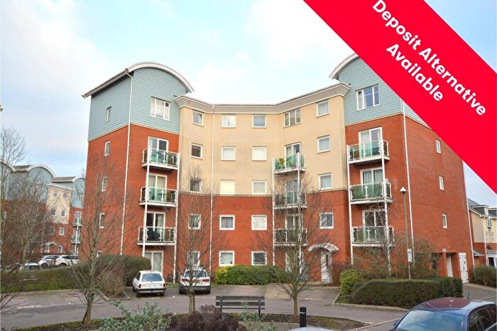 2 Bedroom Apartment To Rent In Reynolds Avenue, Redhill, Surrey, RH1