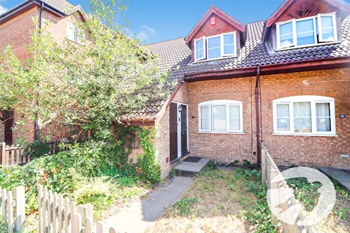 2 Bedroom Terraced House For Sale In Mariners Walk, Erith, Kent, DA8