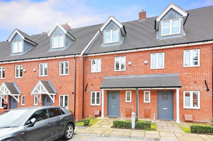 3 Bedroom Terraced House For Sale In Weather Oaks, Harborne, B17