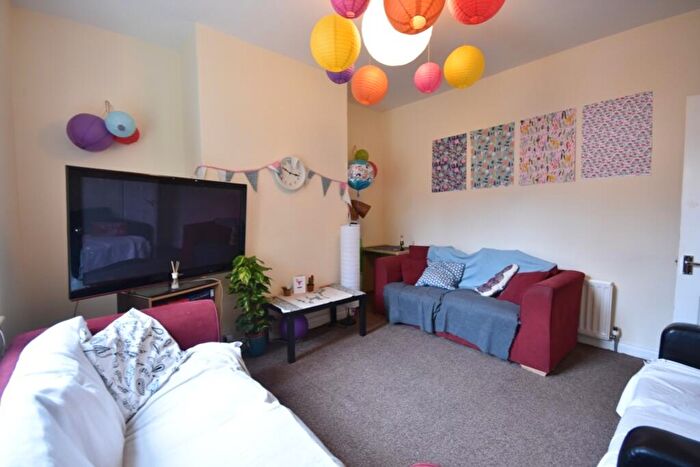 6 Bedroom Terraced House To Rent In Larkspur Terrace, Jesmond, NE2