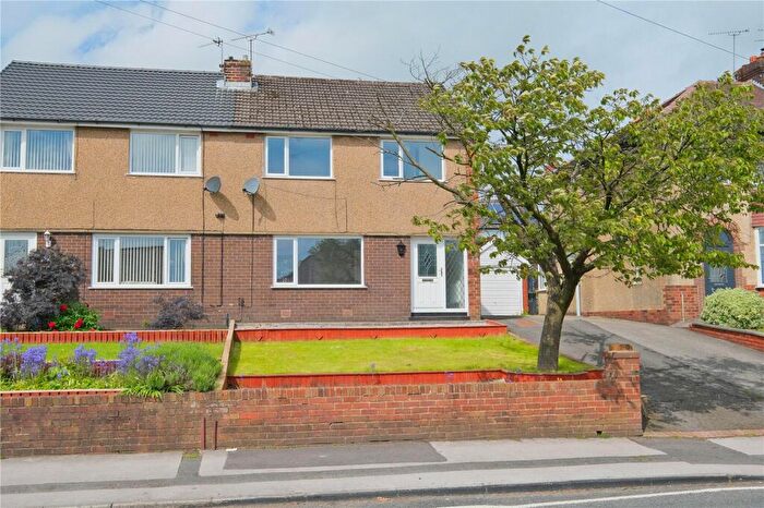 3 Bedroom Semi-Detached House To Rent In Thwaites Road, Oswaldtwistle, BB5