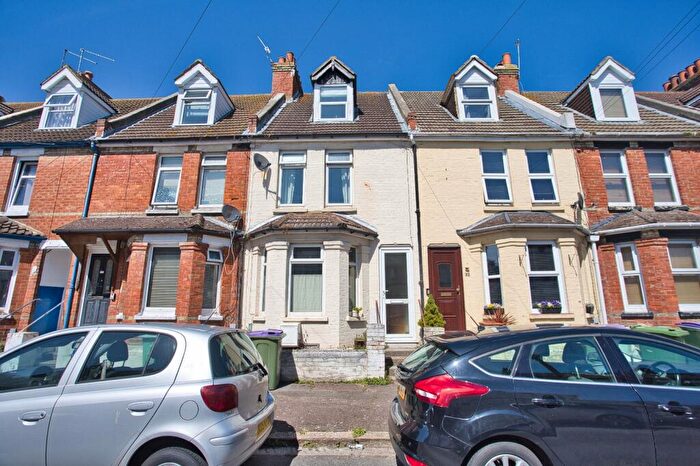 3 Bedroom Terraced House For Sale In Ethelbert Road, Folkestone, CT19