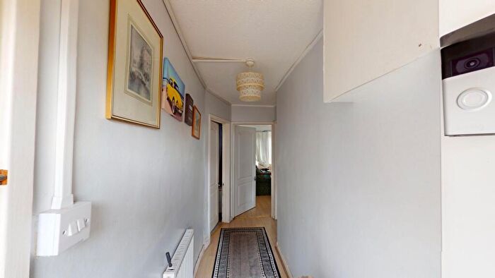1 Bedroom Flat For Sale In Lansdowne Road, Croydon, CR0