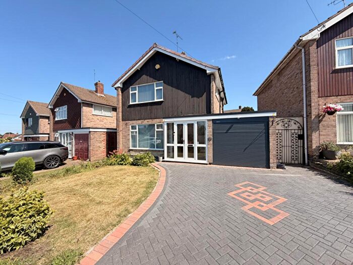 3 Bedroom Detached House To Rent In Westbourne Road, Sutton-in-Ashfield, NG17