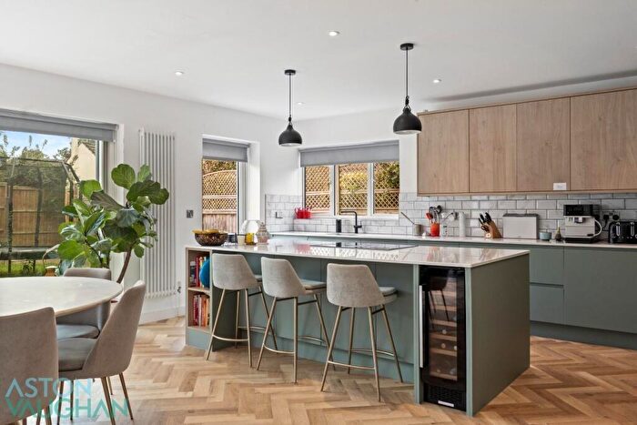 5 Bedroom Detached Bungalow For Sale In Ridgeside Avenue, Brighton, BN1