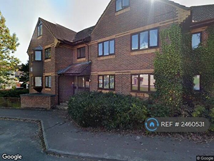 1 Bedroom Flat To Rent In Woodland Vale, Southampton, SO19