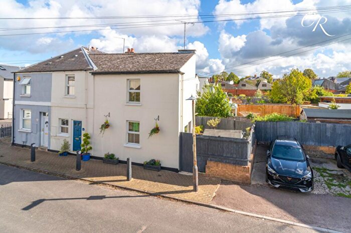 2 Bedroom End Of Terrace House For Sale In Moorend Crescent, Leckhampton, GL53