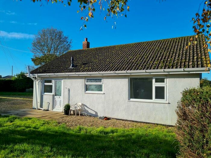 3 Bedroom Detached Bungalow To Rent In Nettleton Road, Caistor, LN7