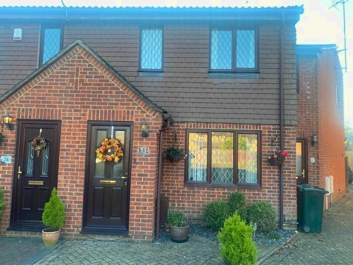 3 Bedroom Property To Rent In The Briars, West Kingsdown, Sevenoaks, TN15