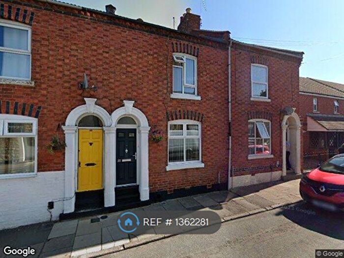 3 Bedroom Terraced House To Rent In Military Road, Northampton, NN1