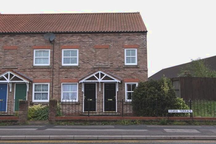 2 Bedroom Town House To Rent In Ceara Terrace, Flaxley Road, Selby, YO8