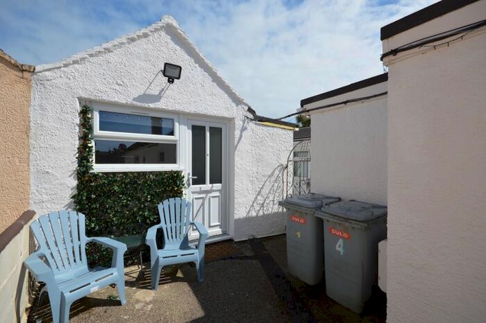 1 Bedroom Flat To Rent In Hilgrove Road, Newquay, TR7