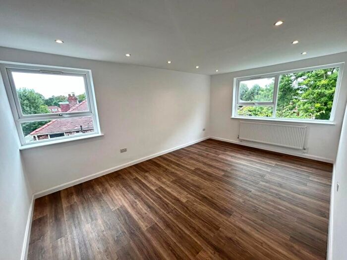 2 Bedroom Apartment To Rent In Queens Court, Chorlton, M16
