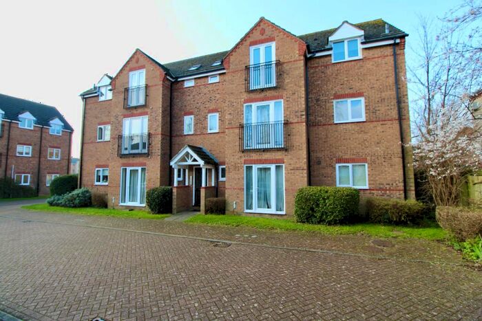 2 Bedroom Flat To Rent In Sovereign Place, Peterborough, PE3