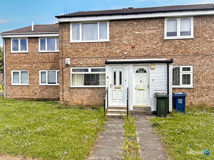 2 Bedroom Flat For Sale In Haggerston Court, Westerhope, Newcastle Upon Tyne, NE5