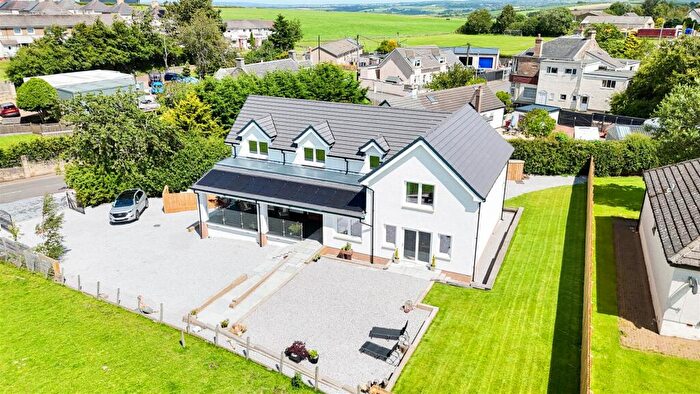 4 Bedroom Detached House For Sale In Lanark Road, Auchenheath, Lanark, ML11