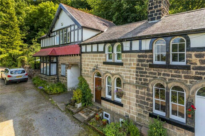 2 Bedroom Terraced House For Sale In Sandy Lobby, Pool In Wharfedale, Otley, West Yorkshire, LS21