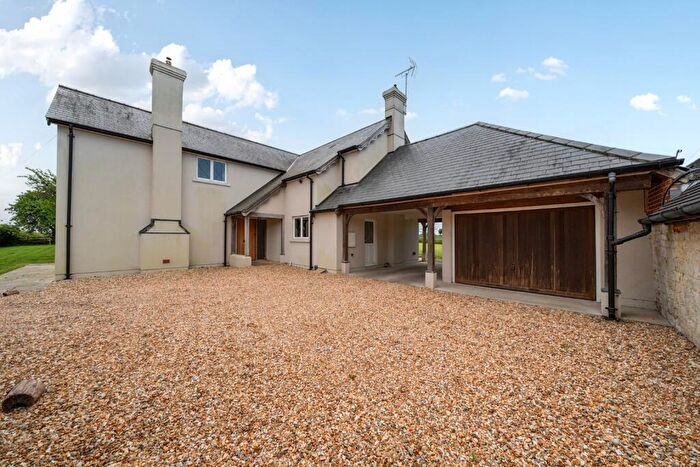 5 Bedroom Detached House To Rent In Wheatley Lane, Binsted, Alton, GU34
