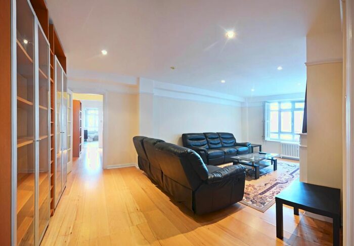 2 Bedroom Flat To Rent In Portsea Place, London, W2