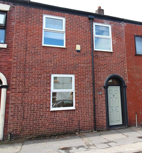 3 Bedroom Terraced House For Sale In East Street, Farington, Lancashire, PR25