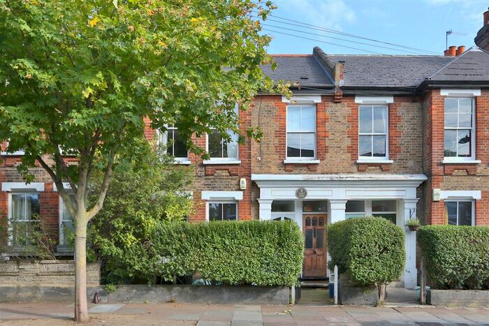 2 Bedroom Flat To Rent In Geldeston Road, London, E5