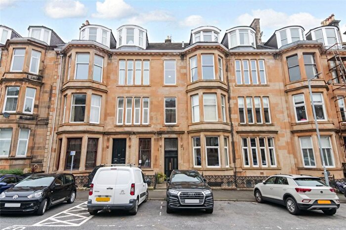2 Bedroom Flat For Sale In Brisbane Street, Greenock, Inverclyde, PA16