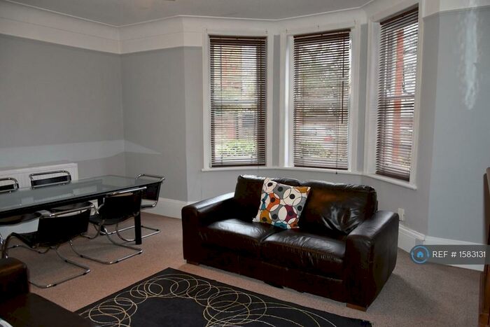 2 Bedroom Flat To Rent In Widdenham Road, London, N7