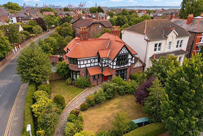 5 Bedroom Detached House For Sale In Blundellsands Road West, Liverpool, L23