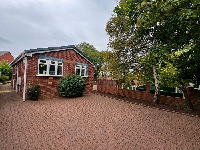 2 Bedroom Bungalow To Rent In Headland Close, Chesterfield, S43