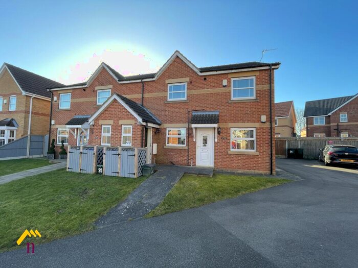 2 Bedroom Flat To Rent In Highfield Close, Dunscroft, Doncaster, DN7
