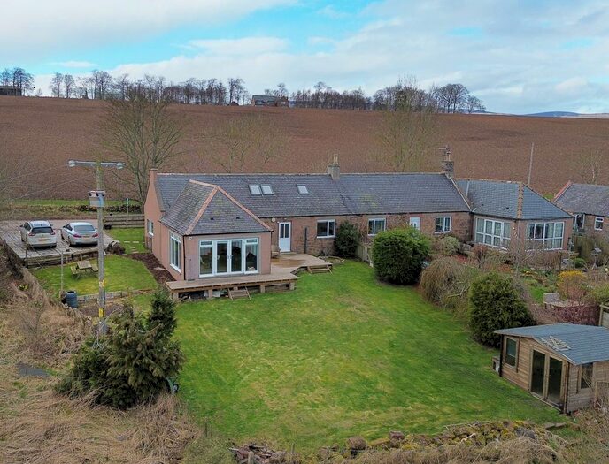 3 Bedroom Semi-Detached House For Sale In The Square, Fettercairn, Laurencekirk, AB30